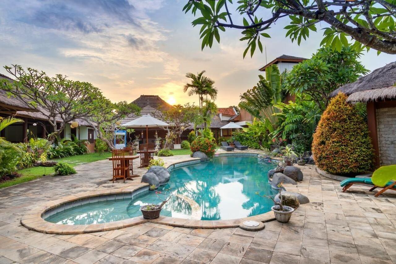 Desamuda Village Seminyak Exterior foto