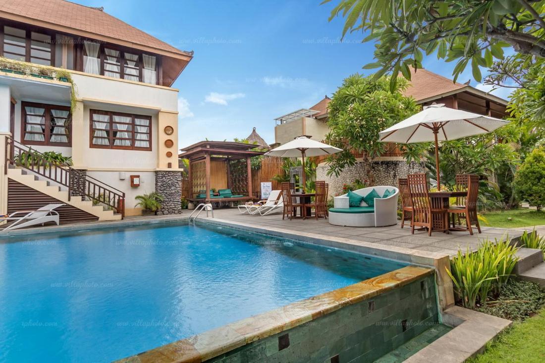 Desamuda Village Seminyak Exterior foto