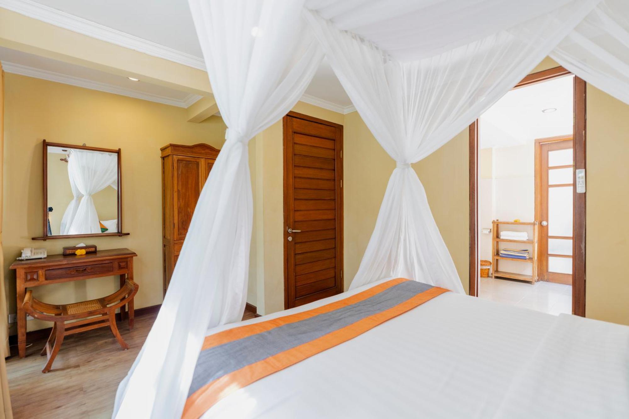 Desamuda Village Seminyak Exterior foto